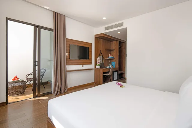 غرفة ديلوكس بسرير مزدوج بإطلالة على النهر، Gold Plaza Hotel Da Nang 3/3