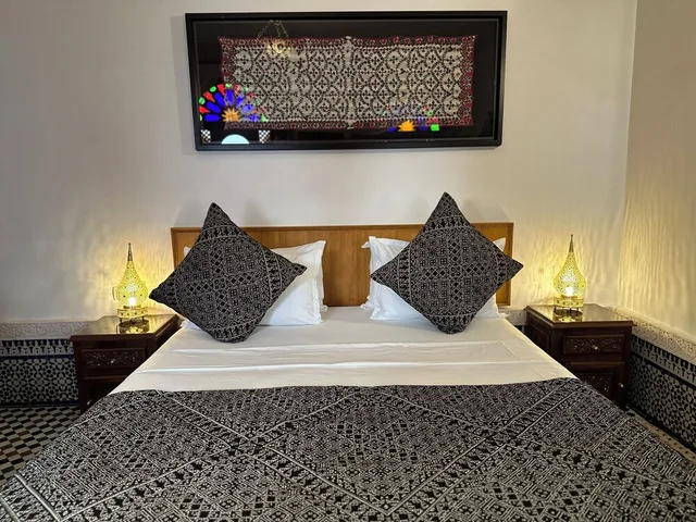 غرفة سوبيريور بسرير كوين بإطلالة على الفناء، Riad Mazar Fes 7/10