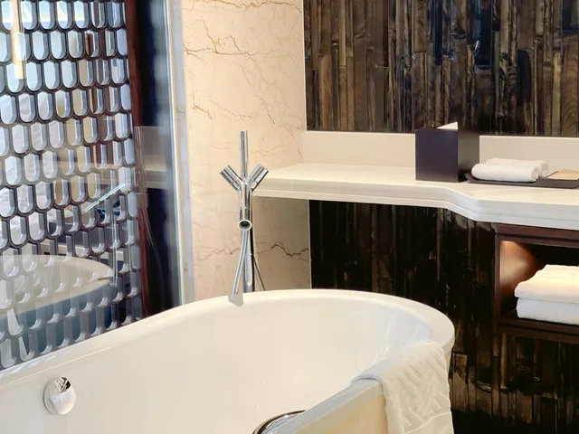 غرفة بسريرين كوين بإطلالة على النهر، Hilton Da Nang 7/7