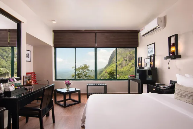 Premier, Mountain View, Ekho Ella 3/3