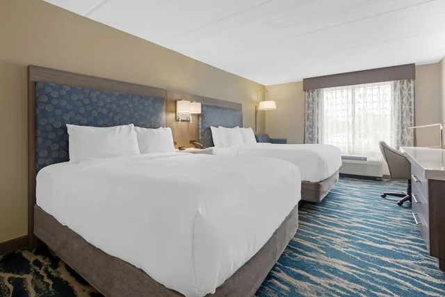 غرفة قياسية بسريرين كوين لذوي الإعاقة، Comfort Inn and Suites Greenville 8/10