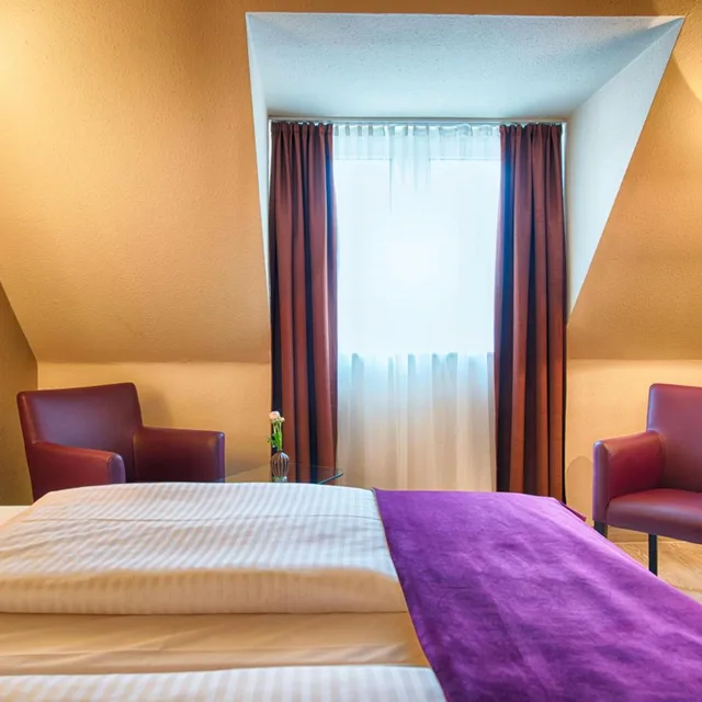 غرفة كومفورت بسرير كينج، Leonardo Hotel Mannheim Ladenburg 9/10