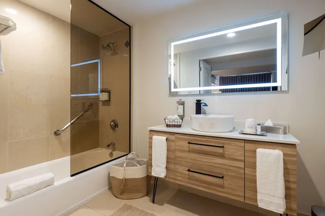 Collection, Suite, King Bed, Resort View, Wyndham Palmas Beach & Golf Boutique Resort 5/6