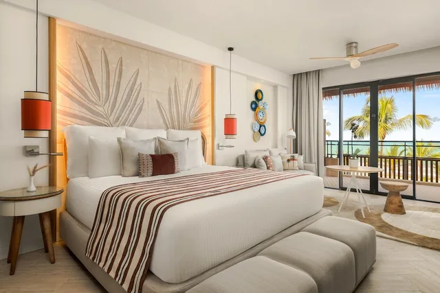 Junior Suite, King Bed, Ocean View, Dreams Playa Esmeralda Resort & Spa 1/7