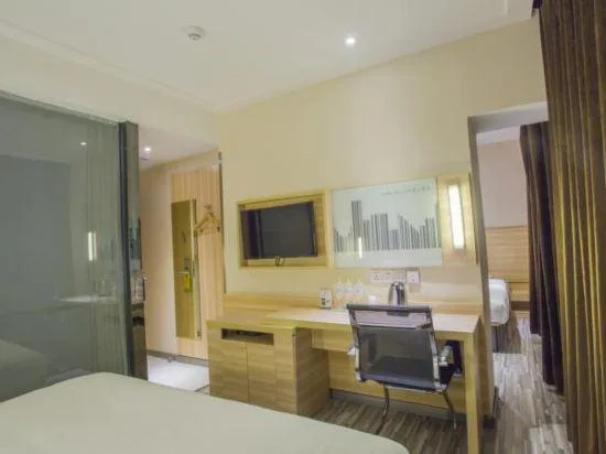 غرفة عائلية بسرير كوين وسرير فردي، City Comfort Inn Bama Shouxiang Avenue 2/2