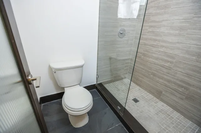 غرفة كلاسيكية بسرير كوين، Riviera Suites South Beach 9/9