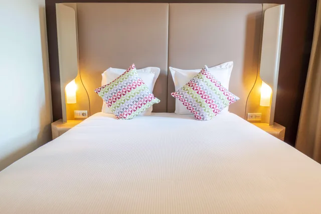 Next Generation, Double Bed, Sofa، Hotel Campanile Montpellier Centre St Roch 4/6