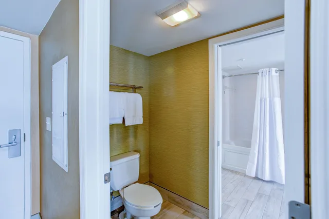 1 Bedroom, Suite, Queen Bed, Ocean View, Sofa, Boardwalk Resort And Villas 1/3