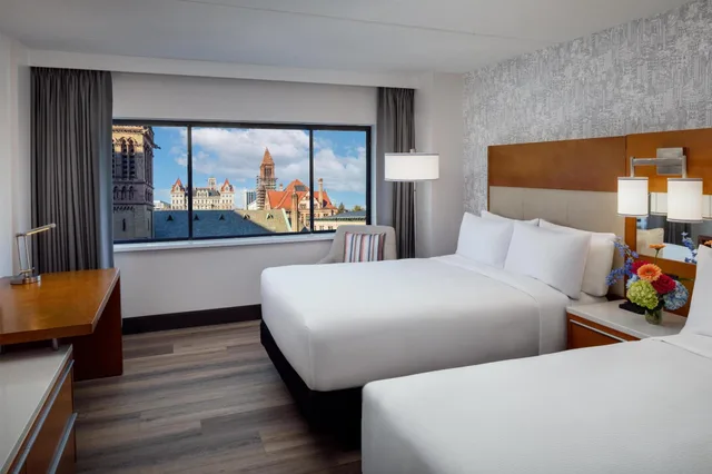 غرفة لذوي الإعاقة، Hilton Albany 2/6