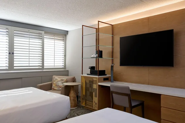 غرفة رباعية لذوي الإعاقة، Phoenix Marriott Resort Tempe At the Buttes 4/7