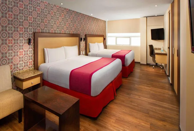 Suite, Multiple Beds، Hotel MX garibaldi CDMX, Trademark Collection by Wyndham 1/2