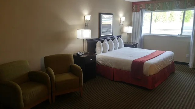 غرفة بسرير كينج، Ramada by Wyndham Abbotsford 3/4