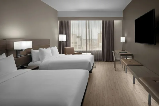غرفة بسريرين كوين بإطلالة على المدينة، AC Hotel by Marriott San Antonio Riverwalk 2/8
