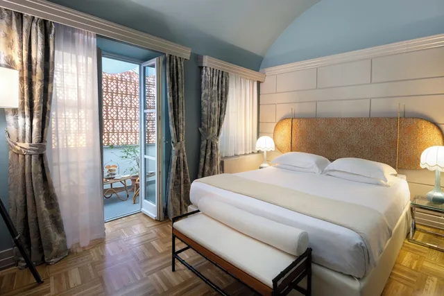 Nine, Suite, Double Bed, 2 Sofa، Hotel Number Nine 1/4