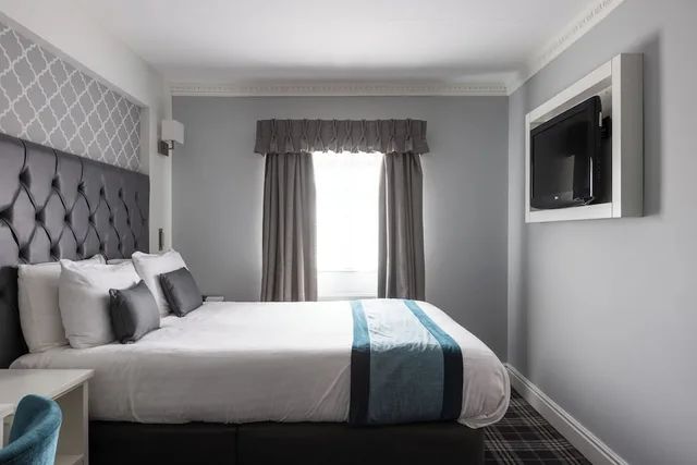Carlton, Classic, Double Bed, Annex، Cairn Hotel Newcastle Upon Tyne 2/7