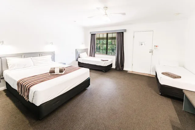 غرفة كومفورت بسرير فردي يُسمح فيها بالحيوانات الأليفة، COUNTRY COMFORT COFFS HARBOUR 3/7