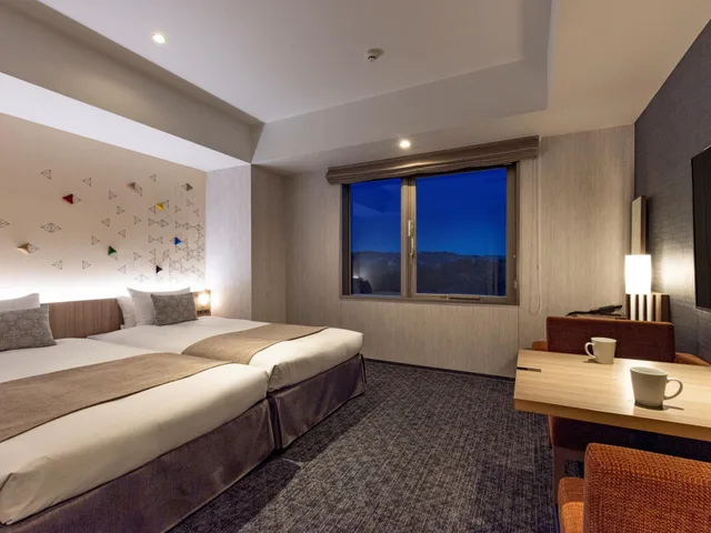 Semi Room, Superior, 2 Semi Double Beds, with Extra Bed، Tokyu Stay Kanazawa 2/2