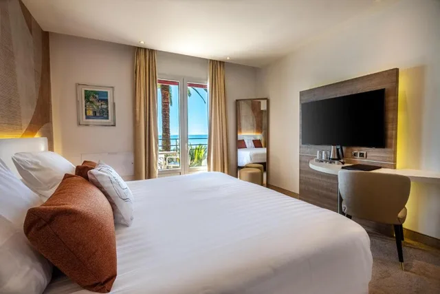 Room, Double or Twin Bed, Sea View, Best Western Premier Hotel Prince De Galles 3/7