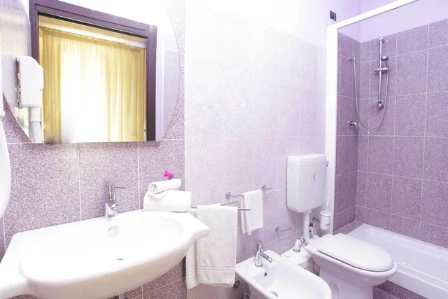 غرفة بسرير مزدوج أو سريرين منفصلين، Albergo Maccotta 8/10