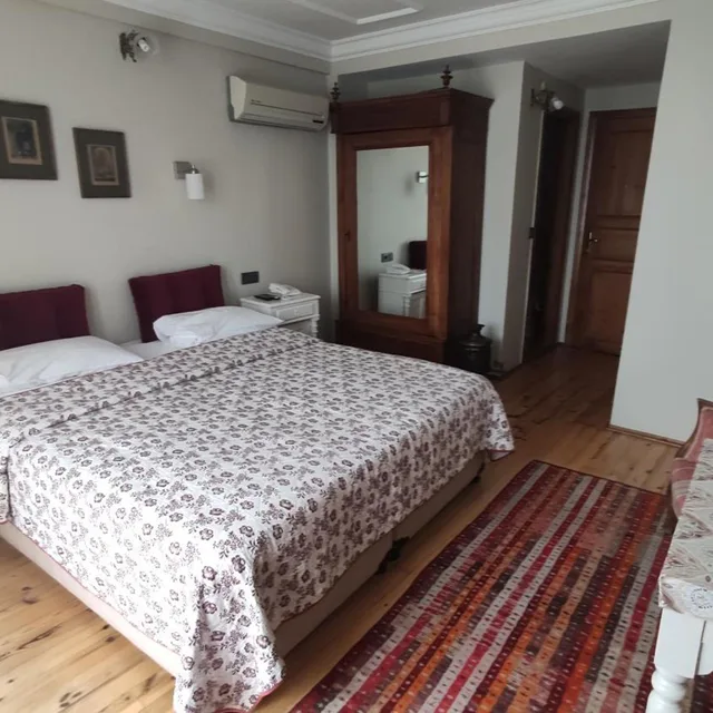 Deluxe, Double Bed, Sea View, Balcony, Turkoman 2/6