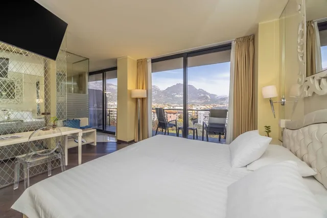 غرفة كلاسيكية سوبيريور بسرير مزدوج بشرفة، Hotel Garda 2/7