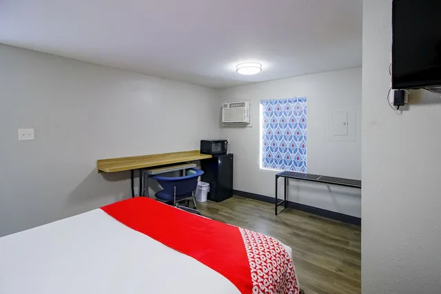 غرفة بريميوم بسريرين كوين، OYO Hotel Sulphur LA Hwy 90 West 2/4
