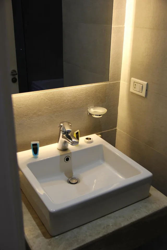 غرفة ديلوكس بسرير مزدوج أو سريرين منفصلين، Miramar Downtown Hotel 9/9