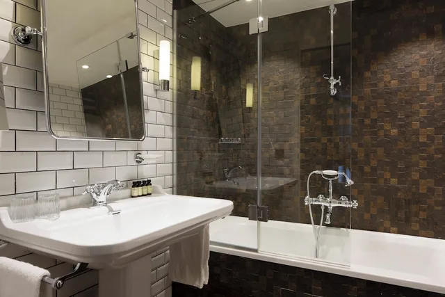 غرفة بسريرين منفصلين، Whistler Hotel 4/7