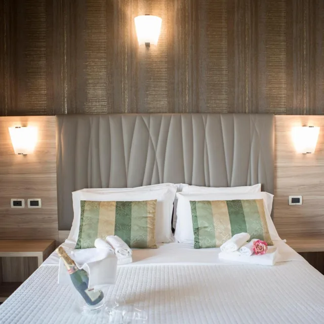 Deluxe, Double Bed, Sea View, Balcony, Prestige 4/8
