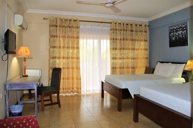 غرفة غراند بسريرين كوين، Bojo Beach Resort 4/6