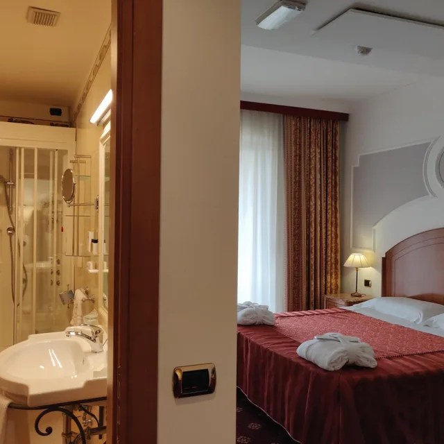 جناح جونيور، Parco Dei Principi Hotel 2/3