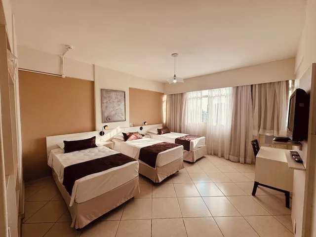 غرفة قياسية ثلاثية بثلاثة أسرّة، Binder Hotel Quality Inn 3/10