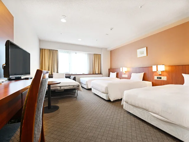 3 Beds, Sofa, Hotel Abest Sapporo 1/1