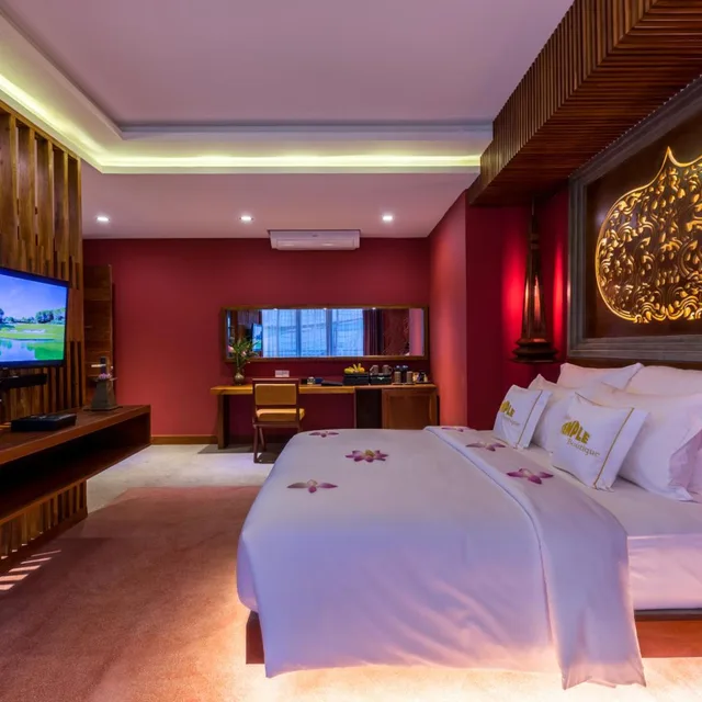 Courtyard, Suite, King Bed, Golden Temple Boutique 2/10