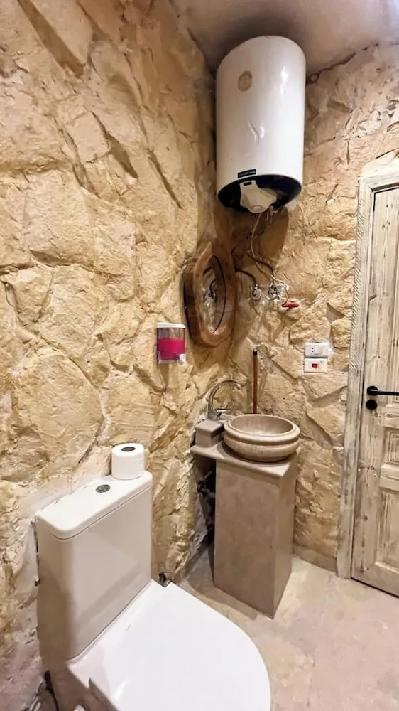 غرفة بسرير مزدوج بإطلالة على المدينة، 3 Pyramids View Inn 4/4