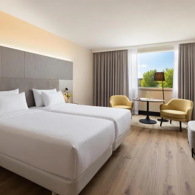 Superior, Double or Twin Bed, Xl، Nh Schiphol Airport 4/8