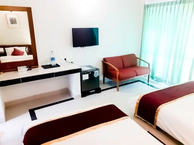 غرفة قياسية بسرير كوين بإطلالة على المدينة، Hotel Kollol By J & Z Group 8/10