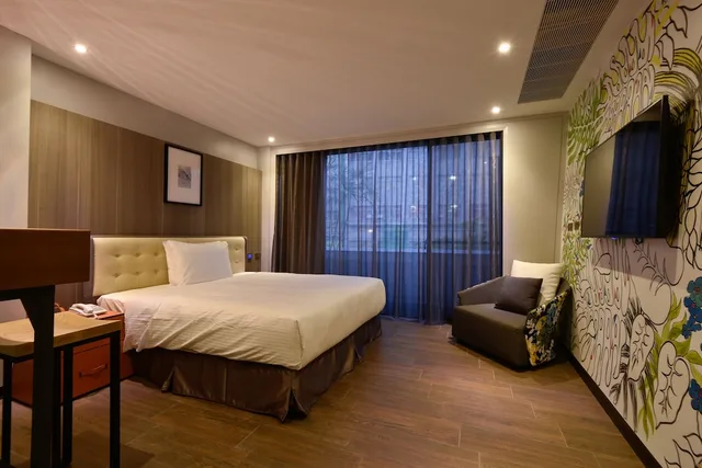 غرفة ديلوكس بسرير كينج، 3 Door Hotel 8/10