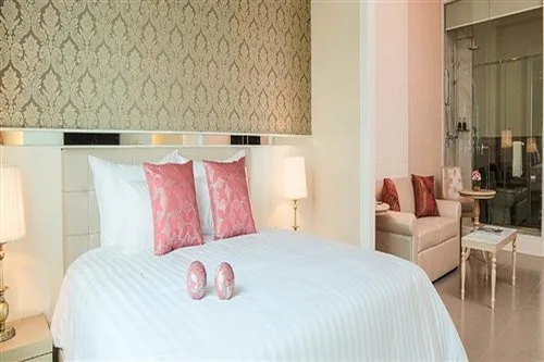 Grand, Deluxe, Twin Beds, The Raya Surawong Bangkok 1/1