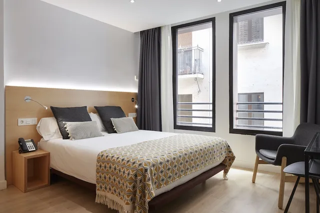 غرفة بسرير مزدوج، Hostal Arriazu 1/8