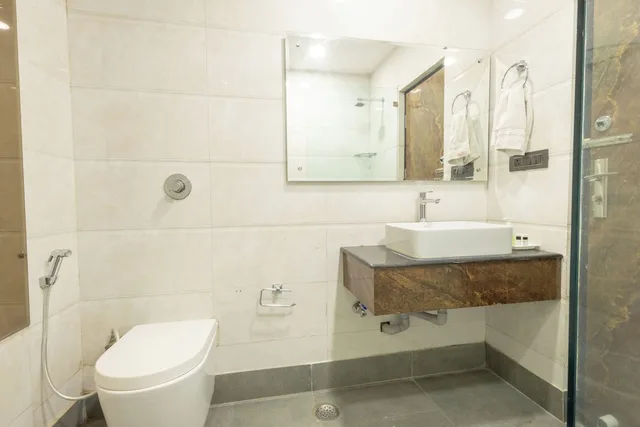 جناح سوبيريور بسرير كينج، HOTEL COSMO 8/9