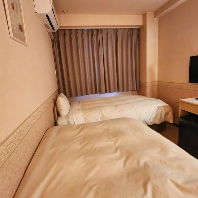 غرفة اقتصادية بسريرين منفصلين للمدخنين، Crown Hills Kanazawa 3/10
