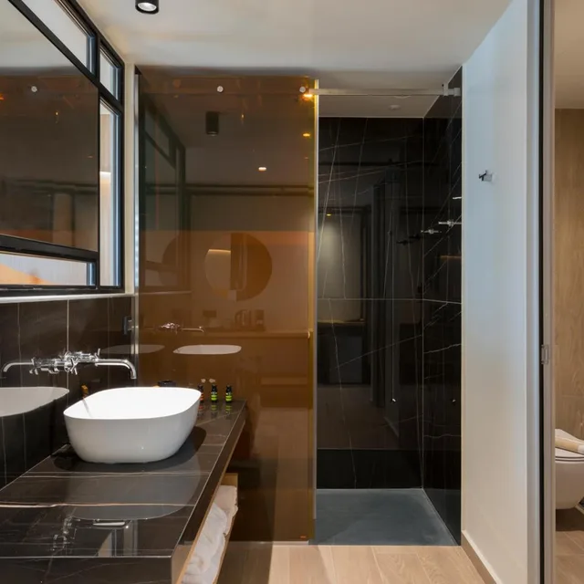 غرفة ثلاثية بإطلالة على البحر، Hyperion City Hotel & Spa 8/10