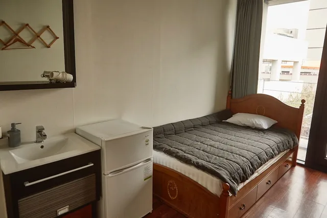 غرفة بزنس مفردة بسرير فردي، Gwangju Guest House 145 - Hostel 3/8