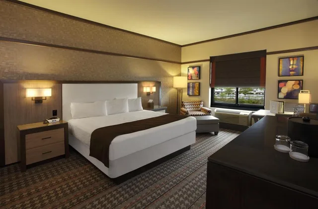 Standard, Blue Chip Casino Hotel And Spa 1/1