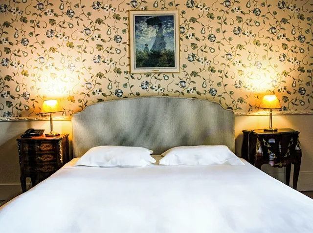 غرفة كومفورت بسرير كوين، Hôtel La Villa Fleurie 9/10