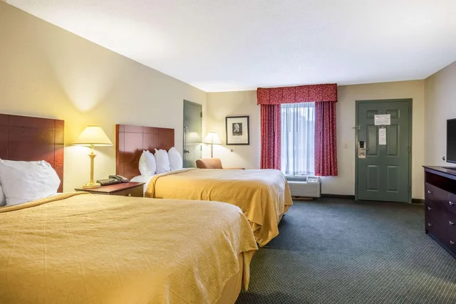 غرفة بسريرين مزدوجين لذوي الإعاقة، Quality Inn Heber Springs, AR 2/2
