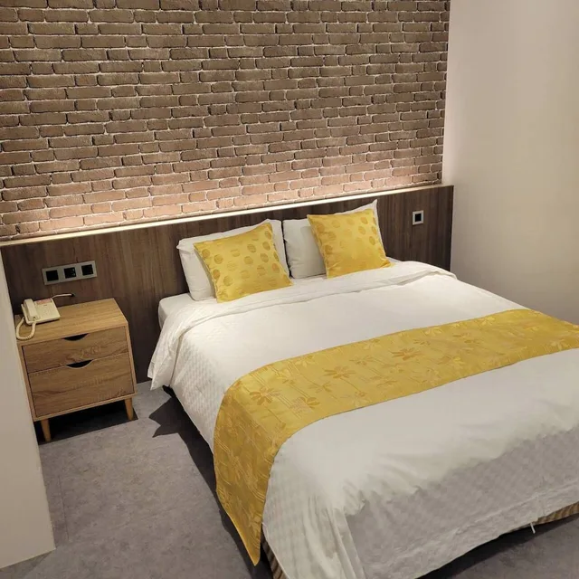 Economy, Double Bed, No Window، Attic Hotel 3/8