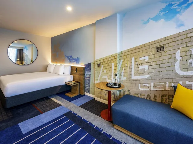 غرفة سوبيريور بسرير كينج، Novotel Melbourne Preston 7/8