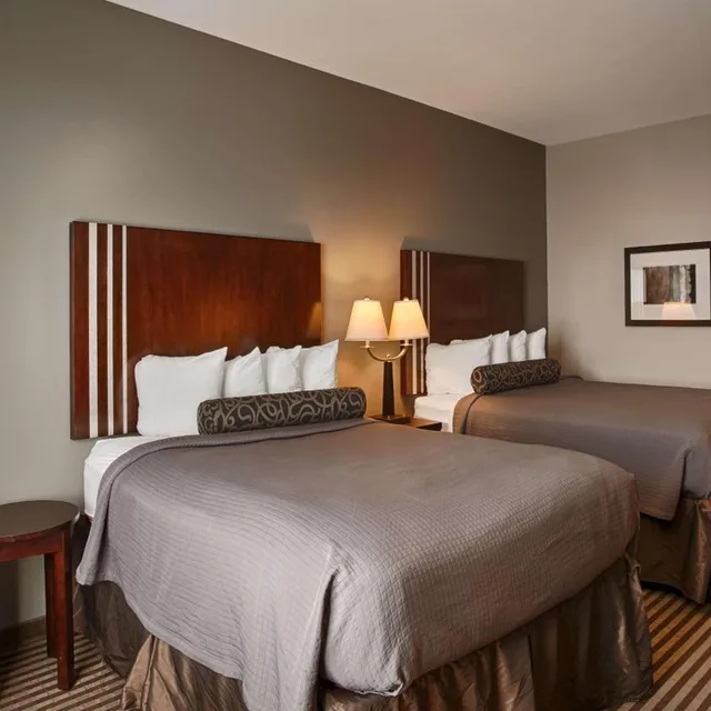غرفة بسرير كوين، Best Western Abbeville Inn Suites 4/9